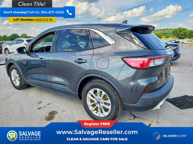 Used 2020 Ford Escape SE FWD image 3