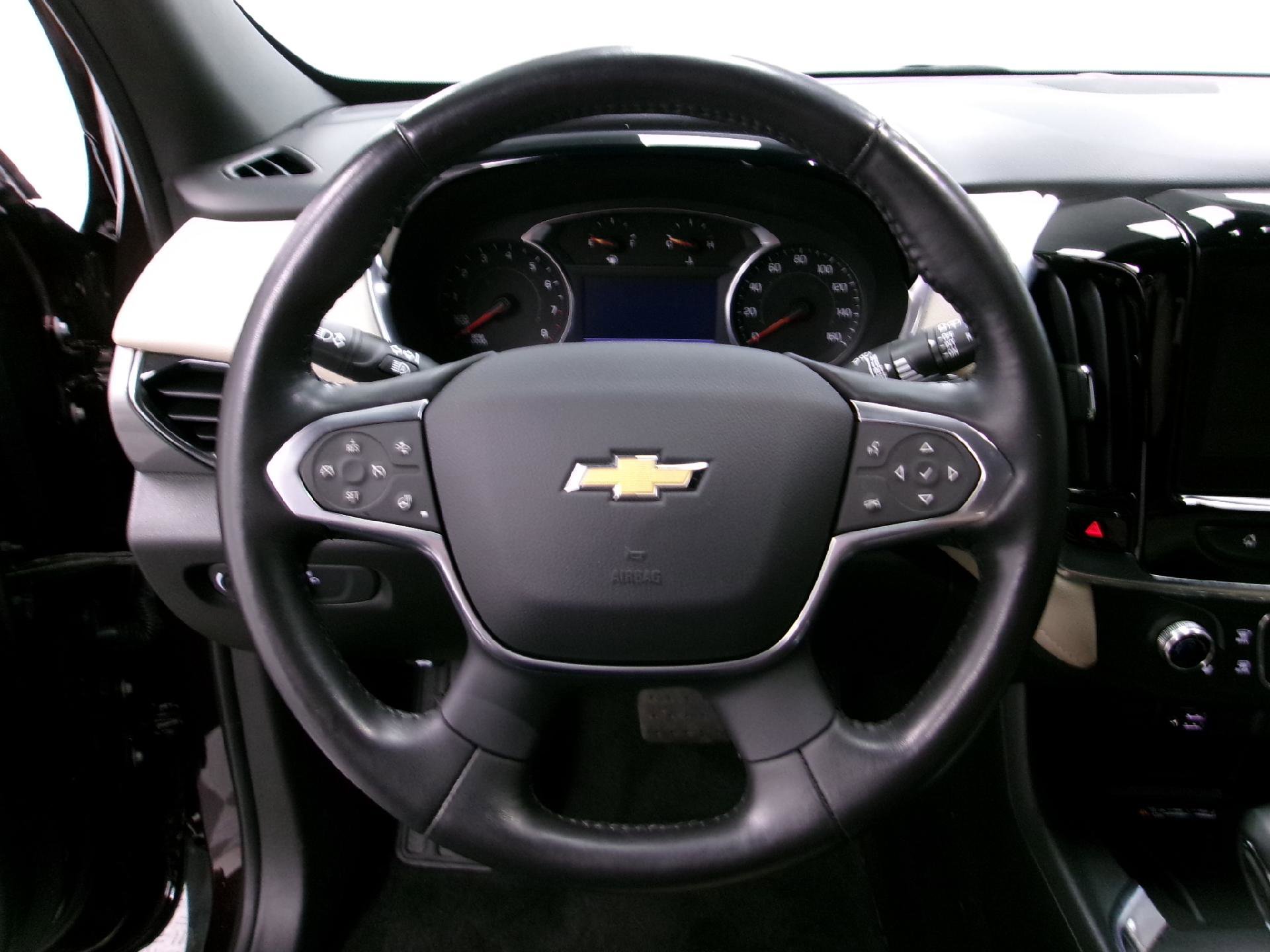 Certified 2022 Chevrolet Traverse LT w/ LT Premium Package image 7