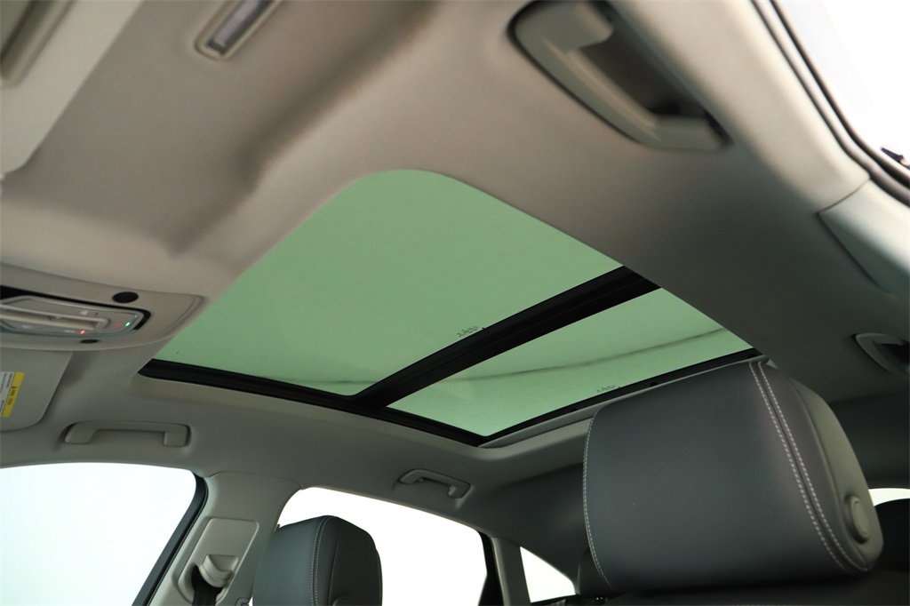 Certified 2022 Audi e-tron Premium image 26