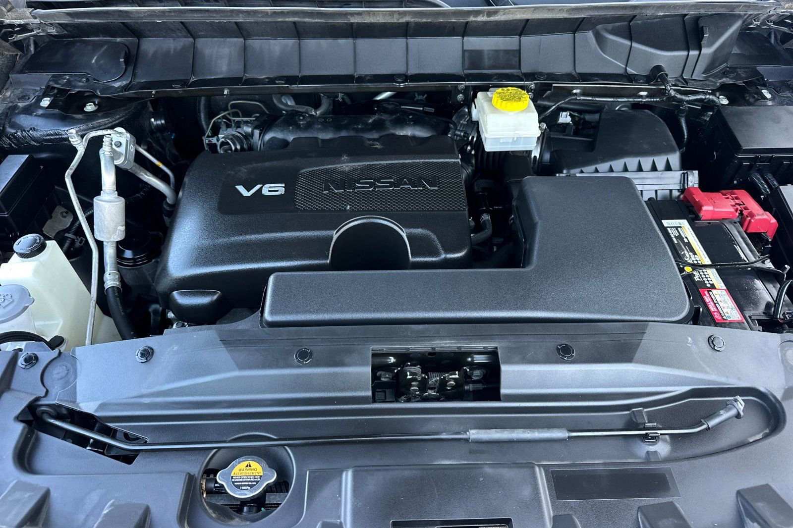 Used 2022 Nissan Pathfinder SV w/ SV Black Package image 25