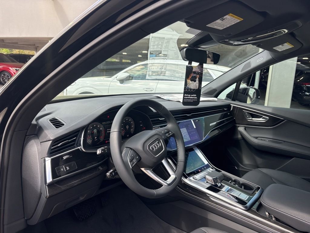 New 2026 Audi Q7 3.0T Premium Plus AWD/4WD image 12