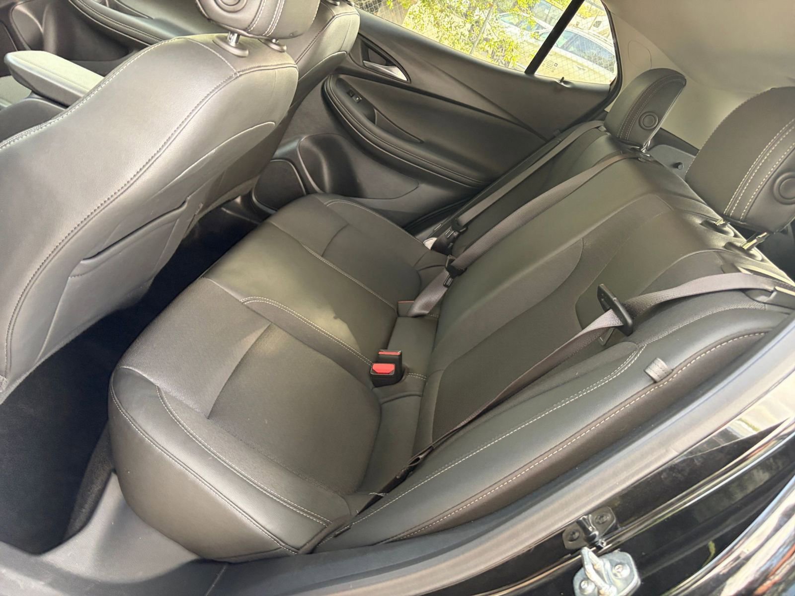 Used 2025 Buick Encore GX Preferred FWD image 23