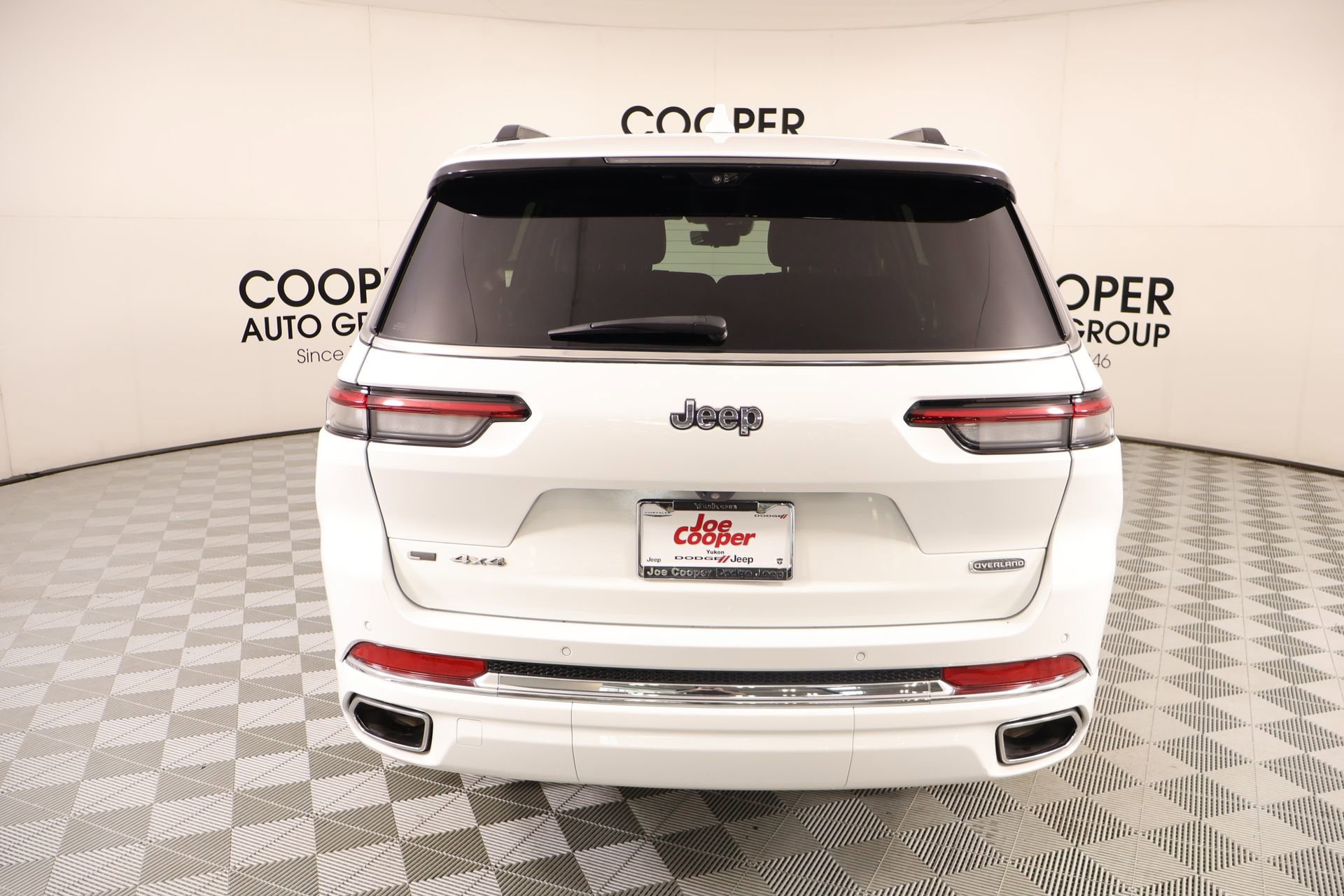 Used 2021 Jeep Grand Cherokee L Overland w/ Advanced Protech Group III image 24