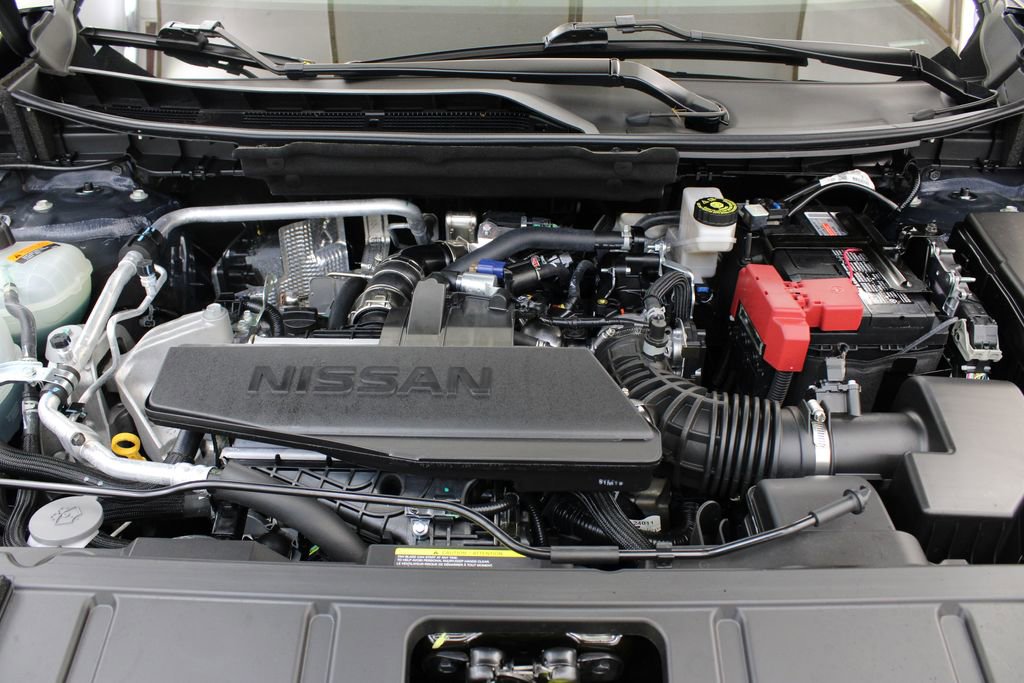 Used 2026 Nissan Rogue SV FWD image 31