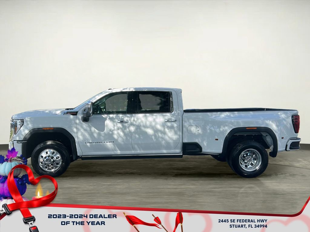 New 2026 GMC Sierra 3500 Denali w/ Denali Reserve Package image 3