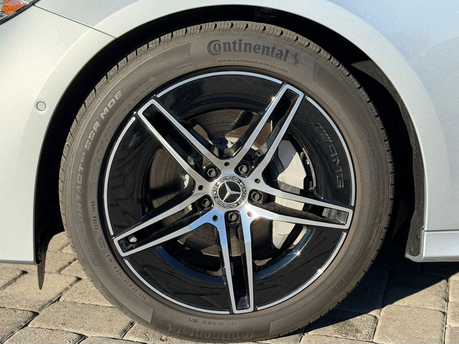 New 2026 Mercedes-Benz E 350 4MATIC Sedan image 13