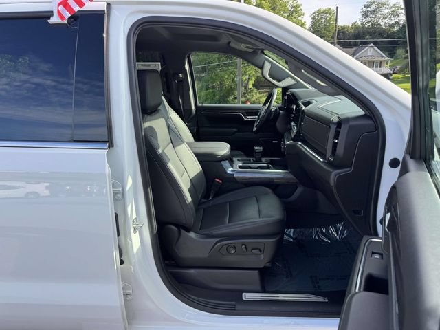 Used 2023 Chevrolet Silverado 1500 LTZ AWD/4WD image 11