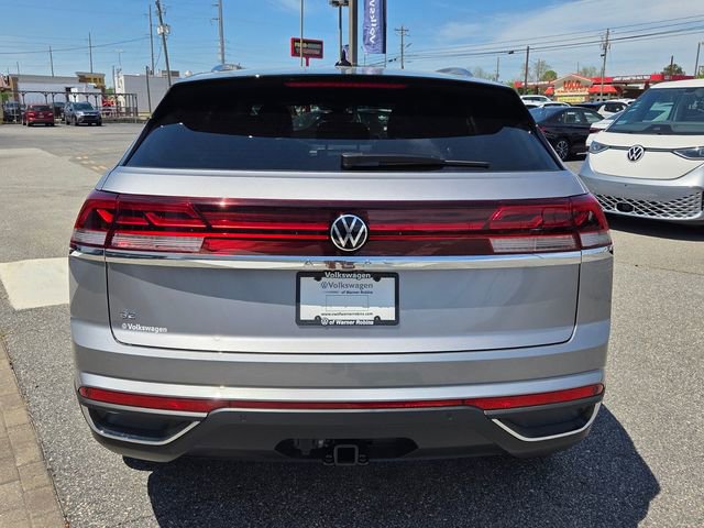 New 2026 Volkswagen Atlas Cross Sport SE FWD image 10