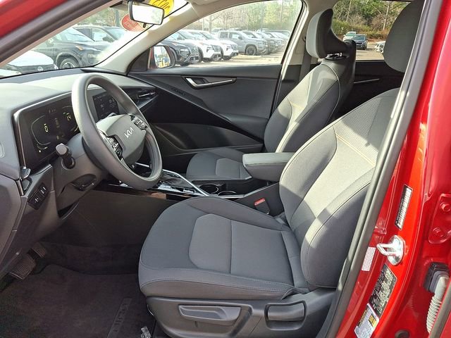 Certified 2023 Kia Niro LX image 15