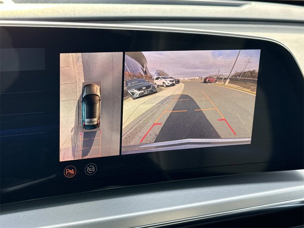 Used 2024 Cadillac Lyriq Luxury w/ LPO, Floor Liner Package image 23