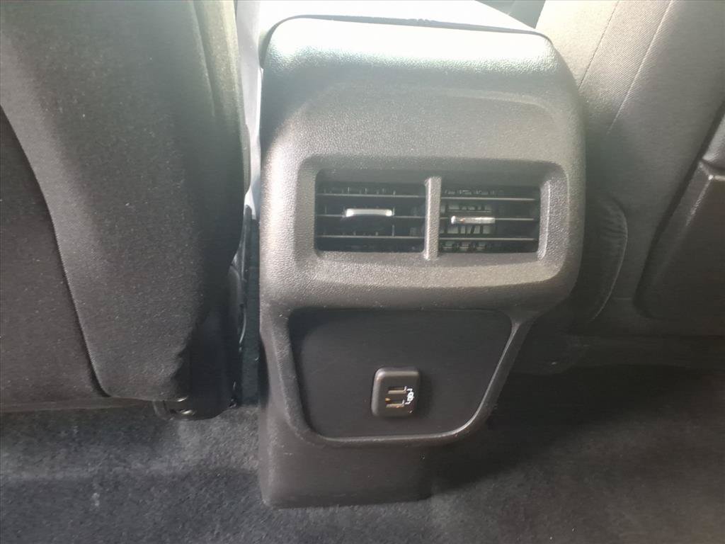 Used 2023 GMC Terrain SLE FWD image 27