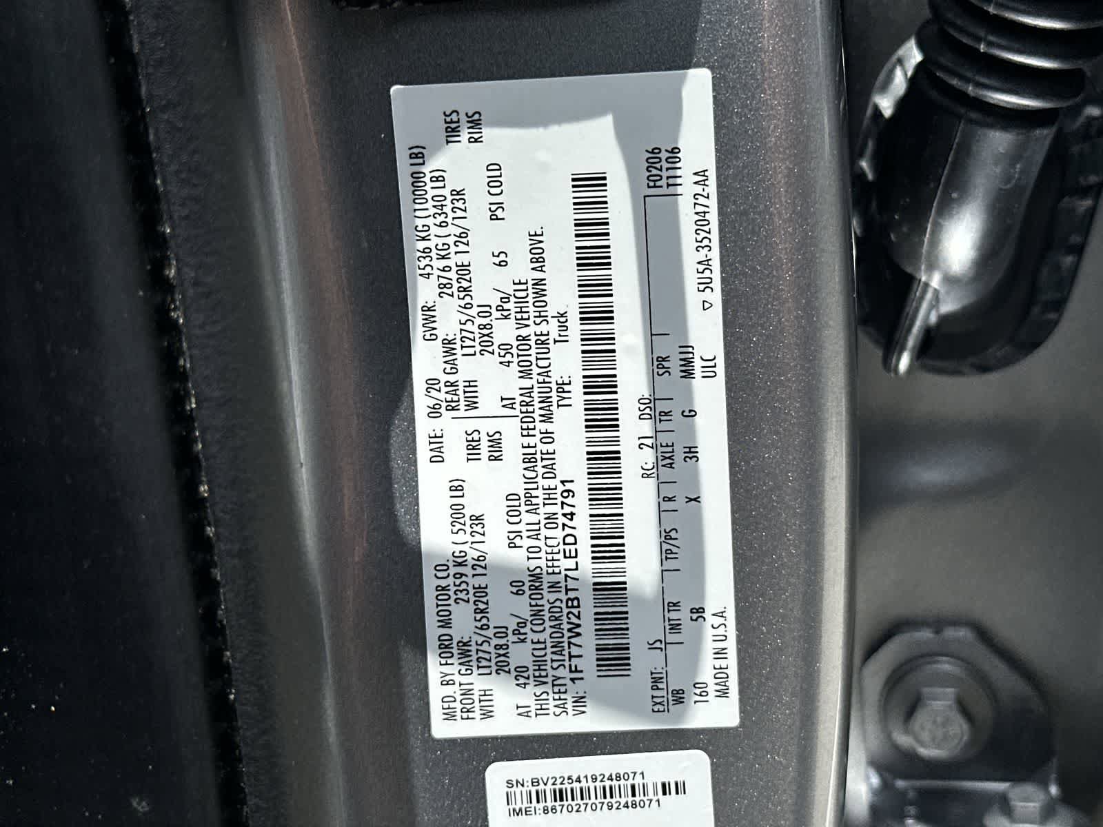 Used 2020 Ford F250 Lariat w/ Lariat Ultimate Package AWD/4WD image 25