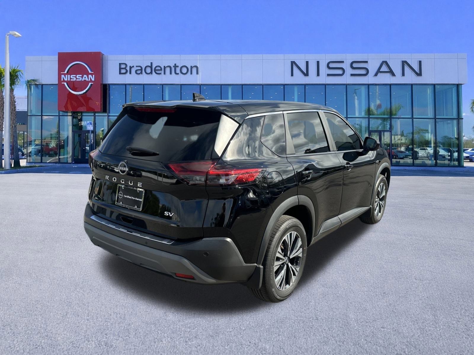 Certified 2023 Nissan Rogue SV image 5