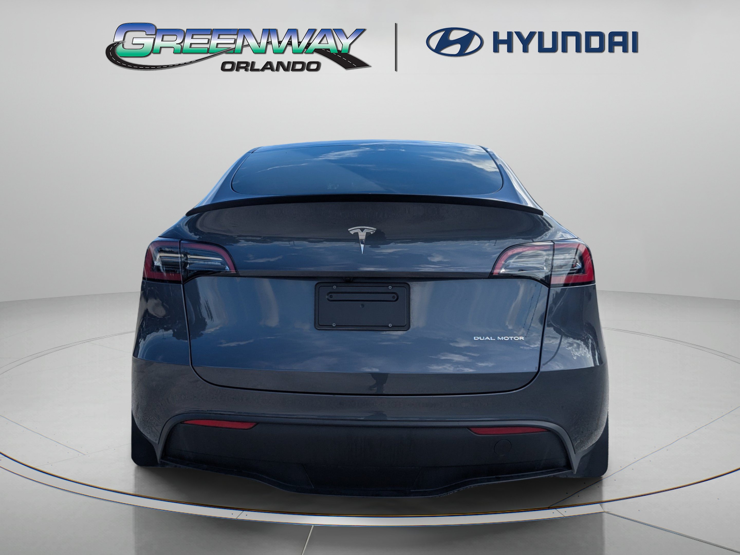 Used 2023 Tesla Model Y Long Range AWD/4WD image 7
