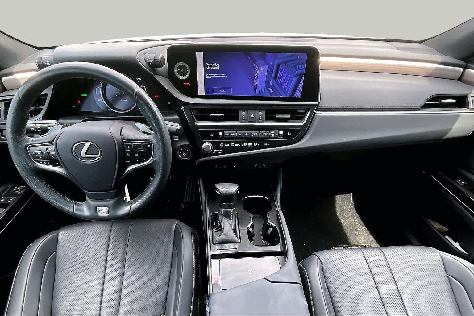 Used 2023 Lexus ES 300h F Sport FWD image 16