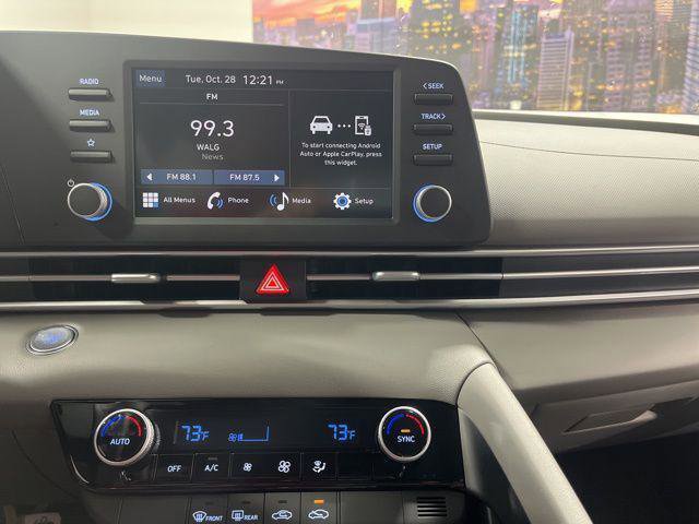 New 2026 Hyundai Elantra Sport image 16