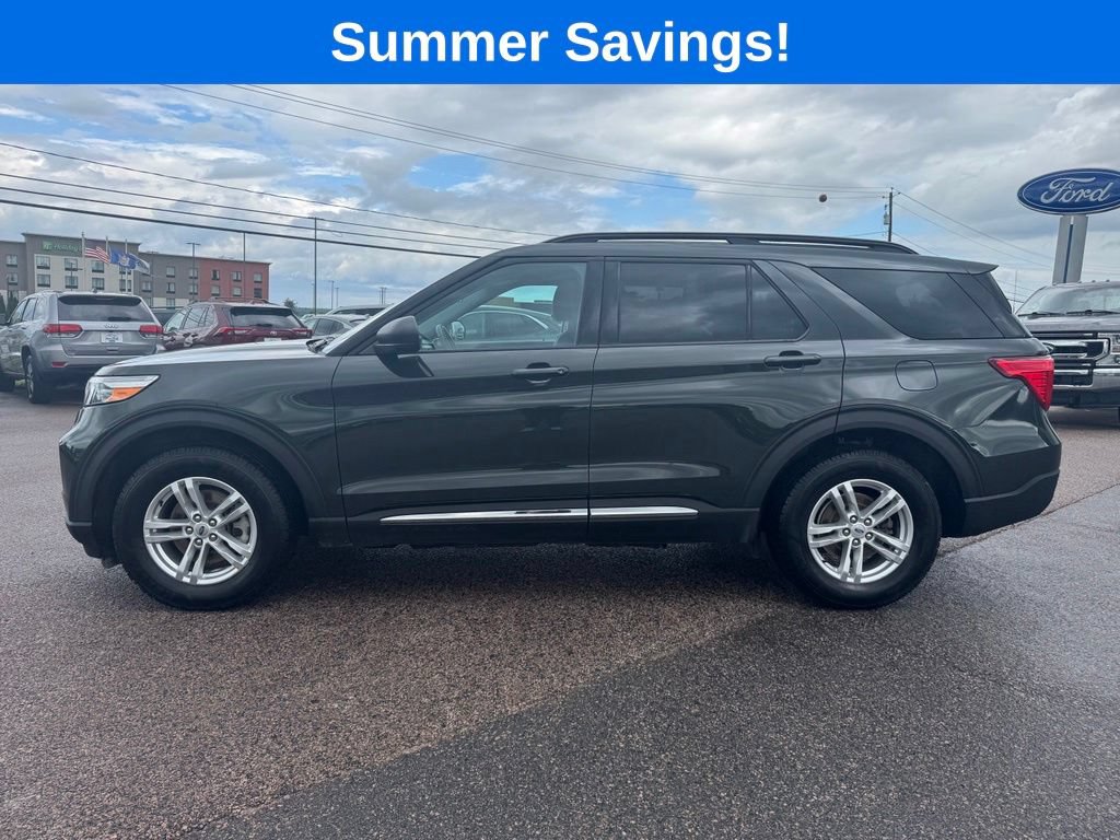 Certified 2023 Ford Explorer XLT w/ Class IV Trailer Tow Package AWD/4WD image 3