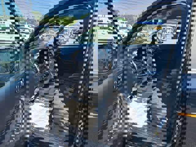 Used 2022 Ford Ranger XLT w/ Equipment Group 302A High image 16