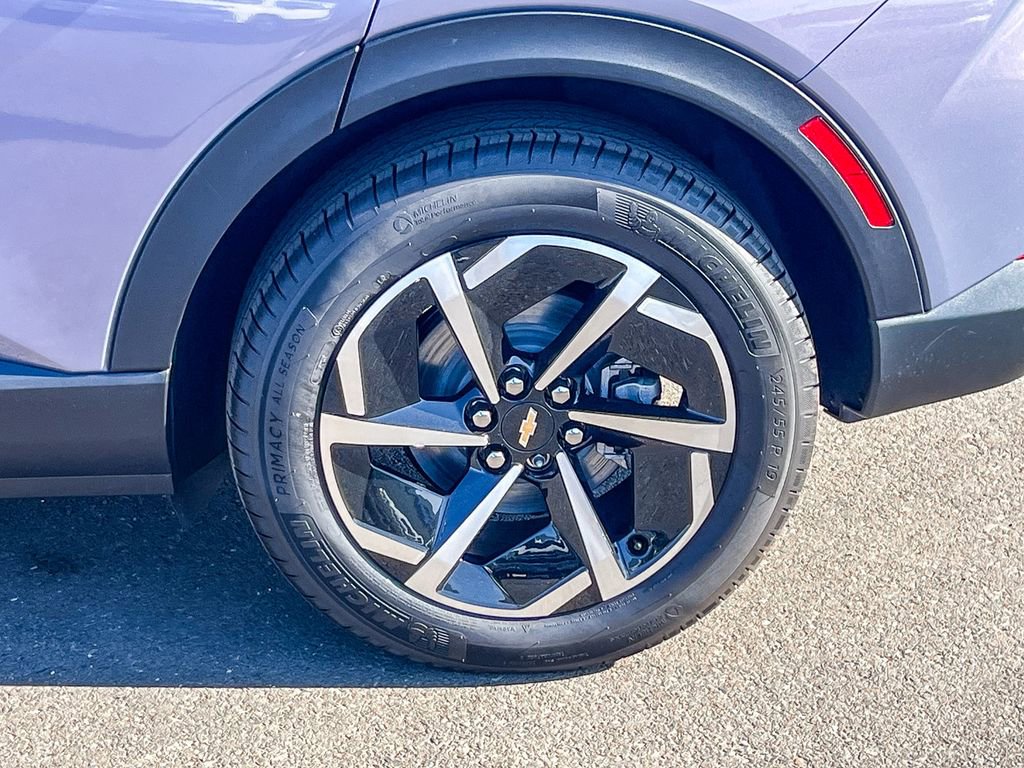 New 2026 Chevrolet Equinox EV LT image 10