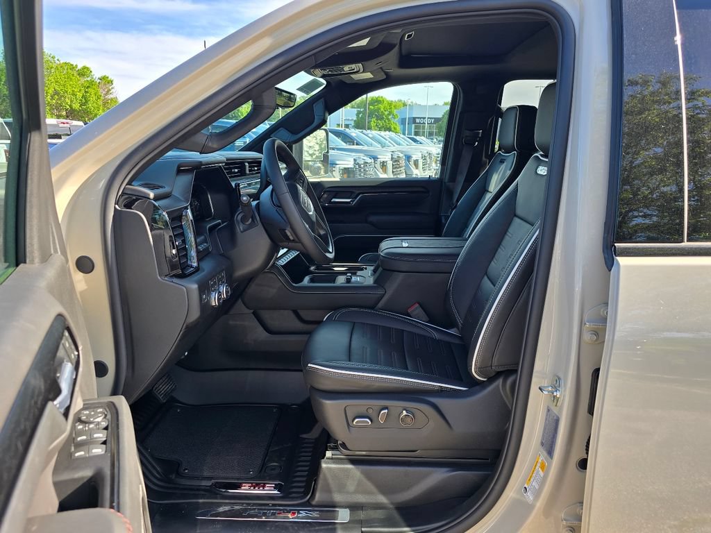 New 2026 GMC Sierra 2500 AT4X AWD/4WD image 15