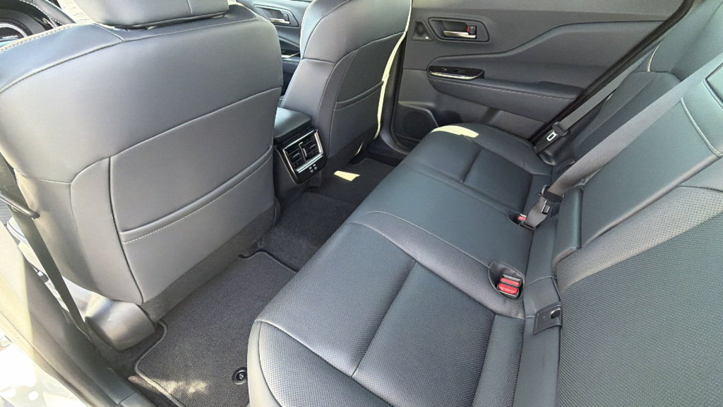 Certified 2025 Toyota Crown Signia w/ Advanced Technology Package AWD/4WD image 24