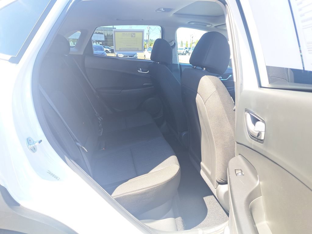 Used 2022 Hyundai Kona SEL w/ Convenience Package AWD/4WD image 15