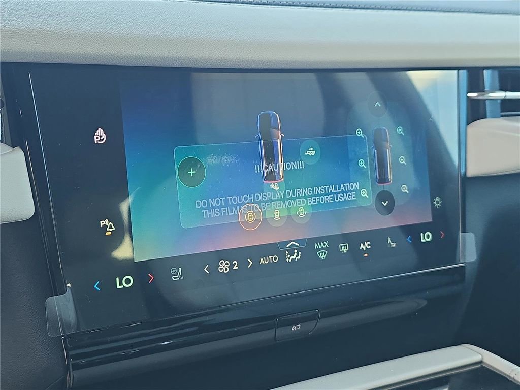 New 2026 Lincoln Navigator Premiere AWD/4WD image 21