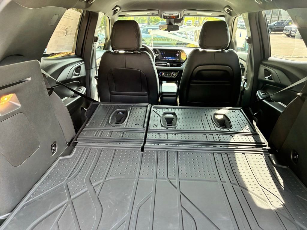 New 2026 Chevrolet TrailBlazer ACTIV FWD image 11