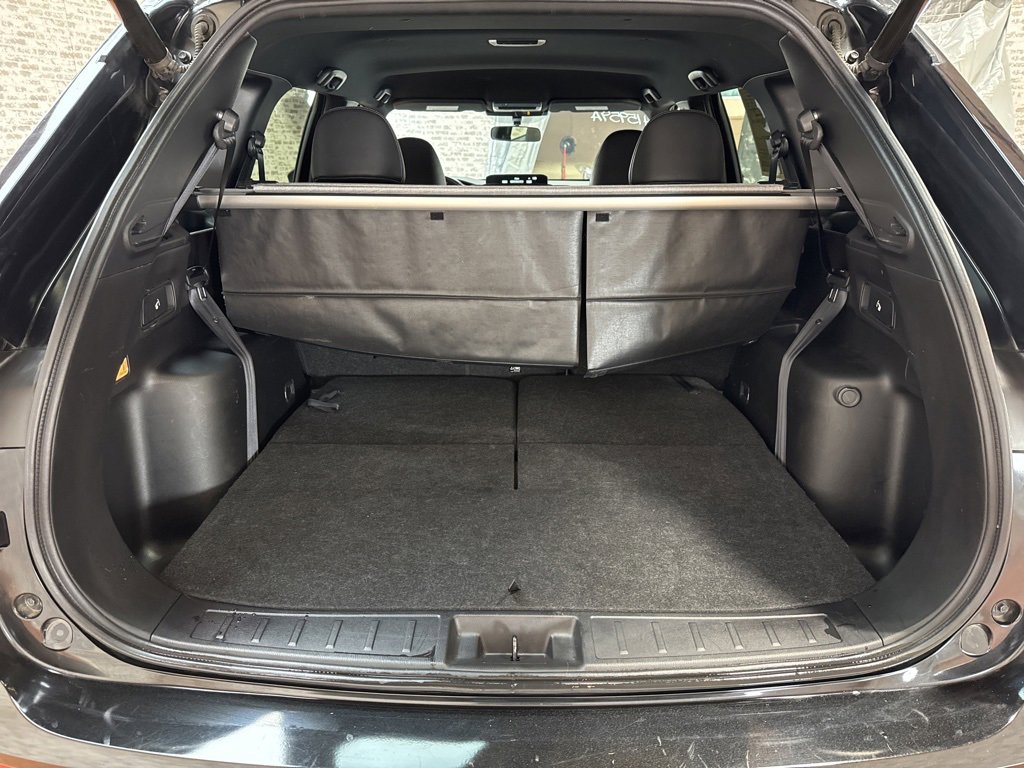Used 2023 Mitsubishi Outlander SE Black Edition image 12