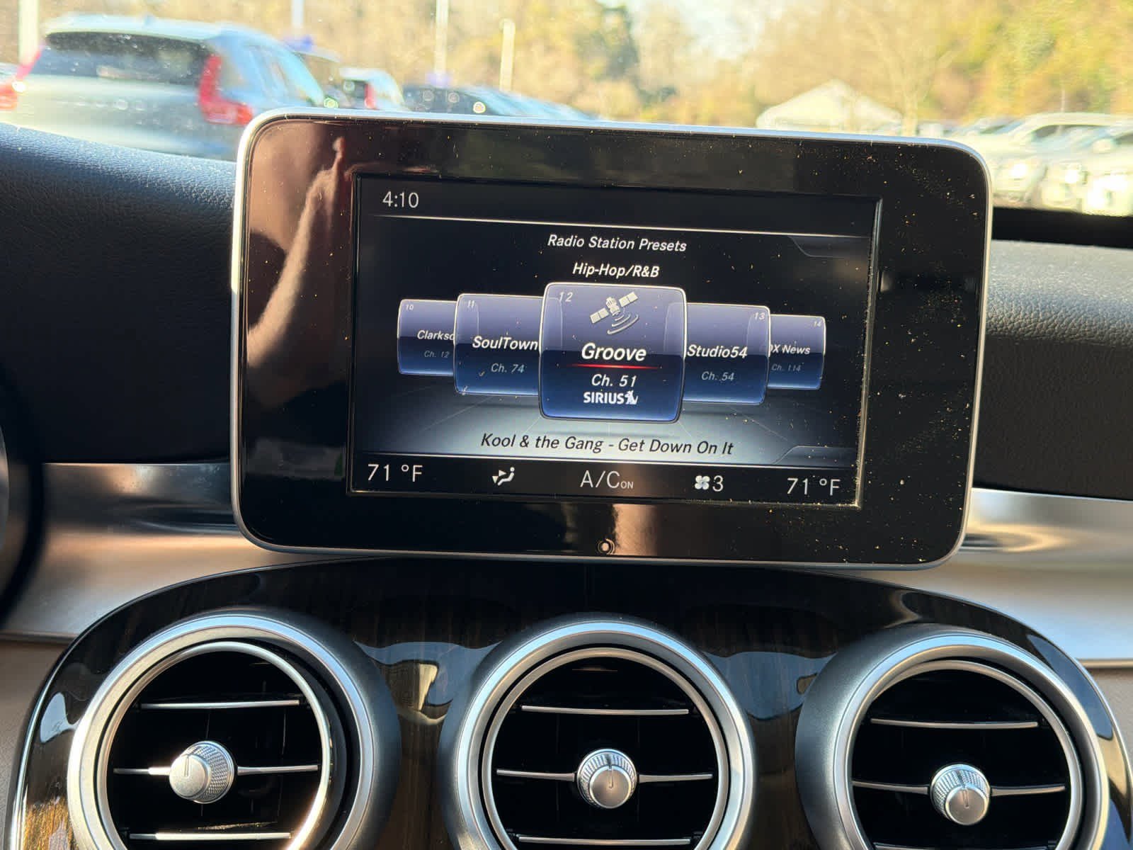 Used 2016 Mercedes-Benz C 300 Sedan image 31