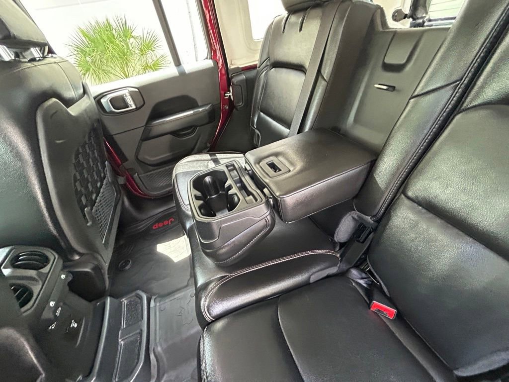 Used 2022 Jeep Wrangler Unlimited Rubicon w/ Trailer Tow Package AWD/4WD image 50