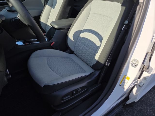 Used 2024 Chevrolet Equinox LT w/ LPO, Floor Liner Package FWD image 23