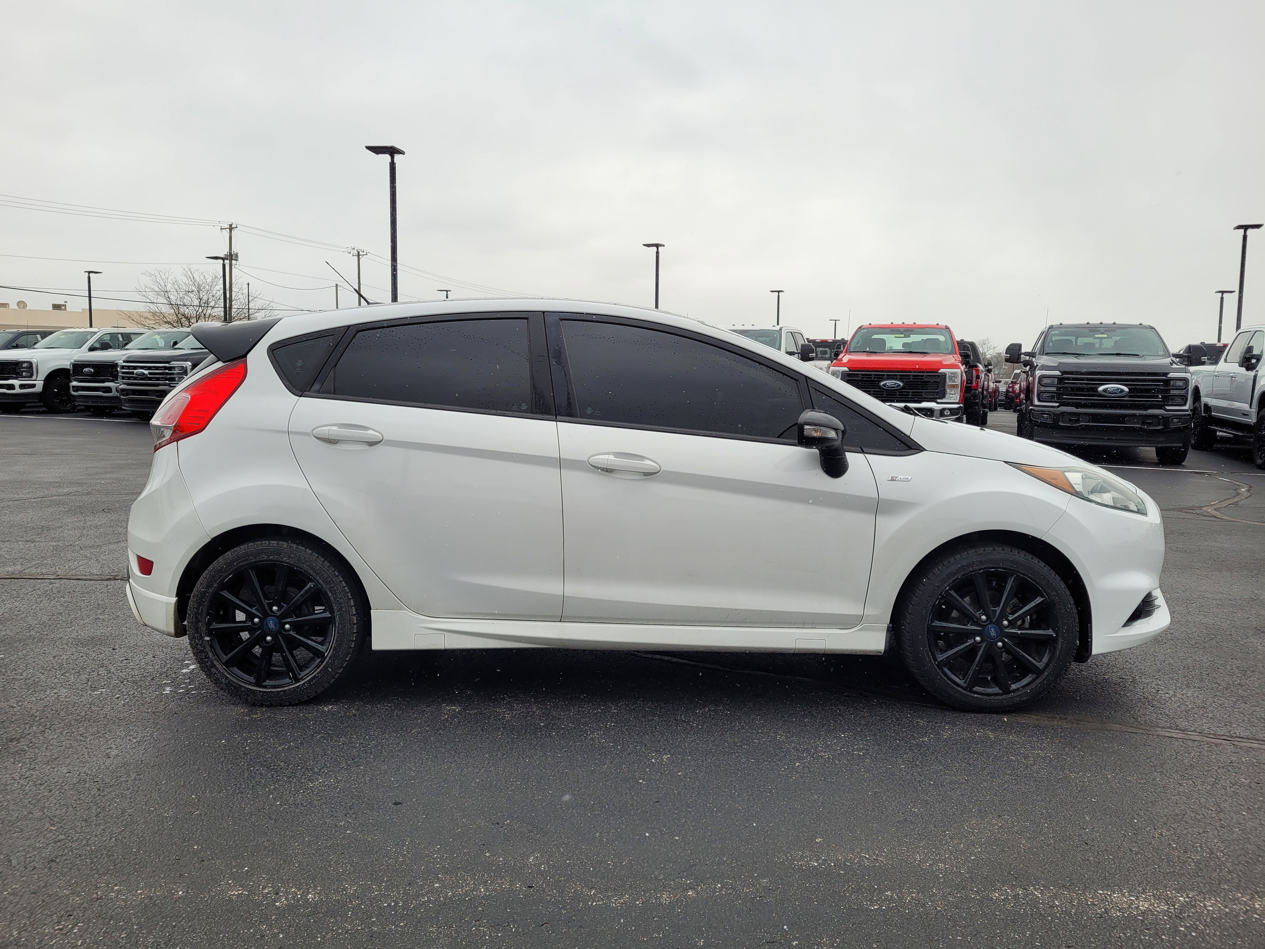 Used 2019 Ford Fiesta ST-Line w/ ST Line Cold Weather Package image 2