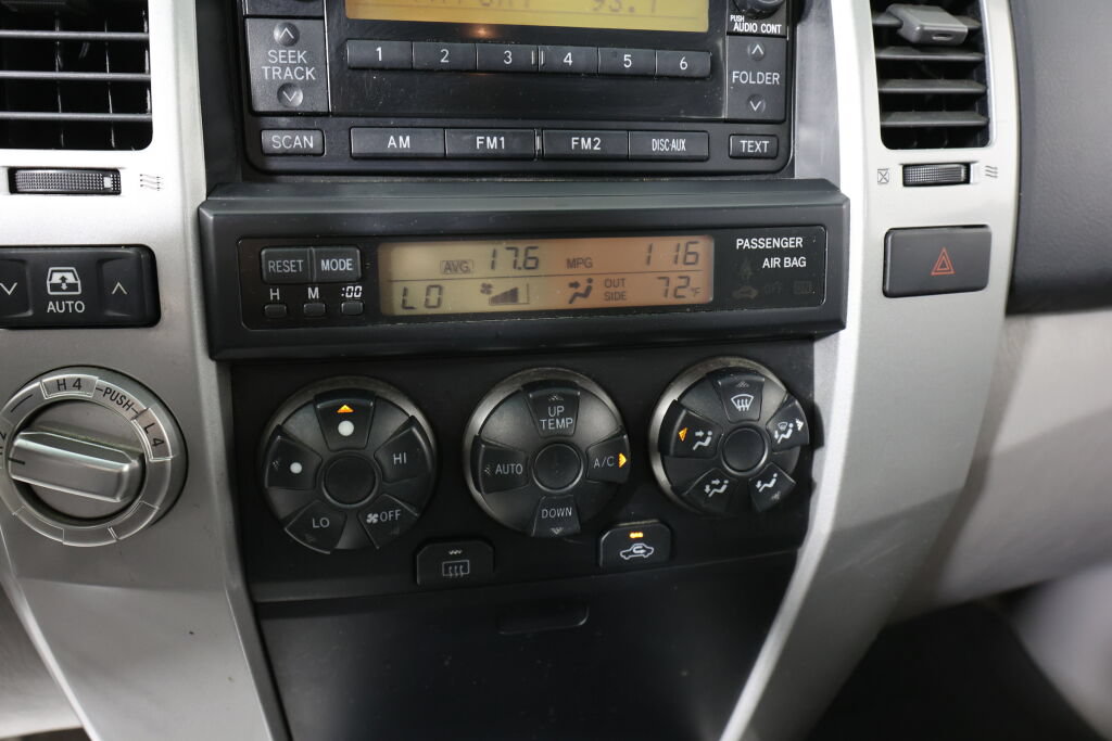 Used 2008 Toyota 4Runner SR5 AWD/4WD image 37