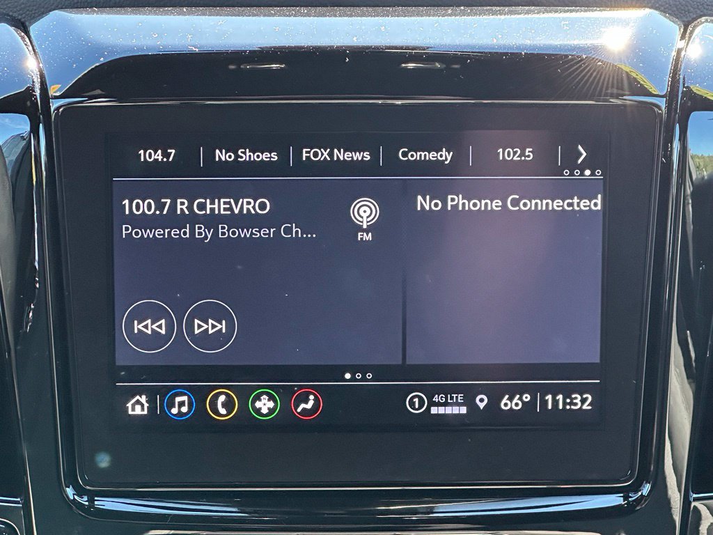 Used 2023 Chevrolet Traverse LT AWD/4WD image 12