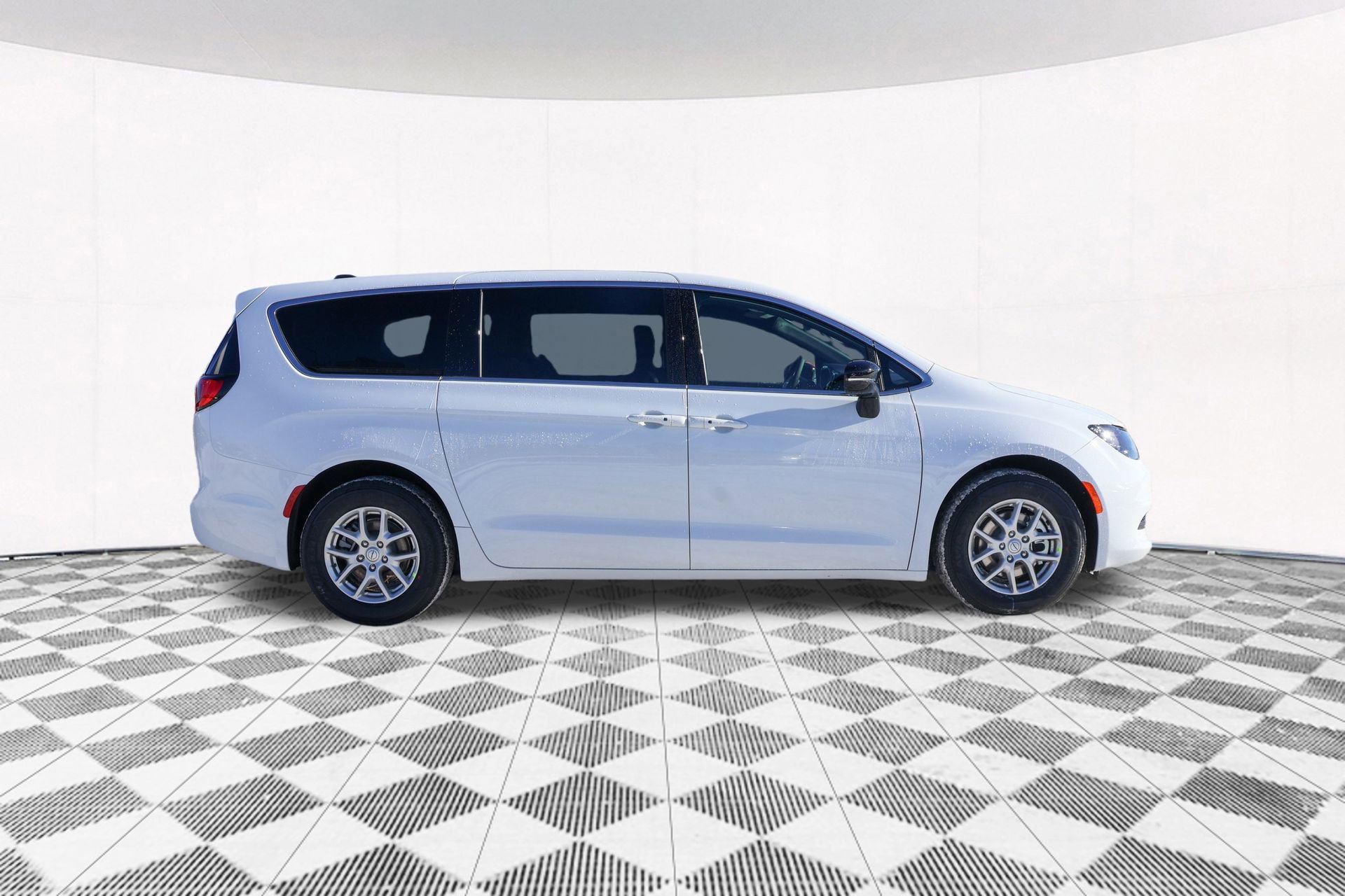 New 2026 Chrysler Voyager LX FWD image 11