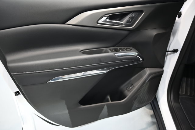 New 2027 Chevrolet Traverse LT AWD/4WD image 27
