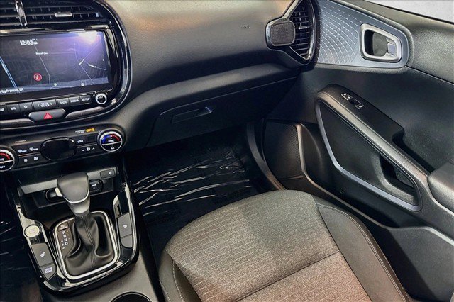Used 2023 Kia Soul EX FWD image 22