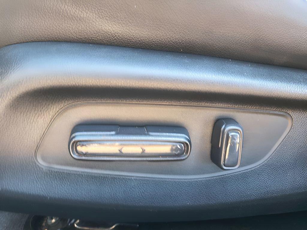 Used 2024 Honda Civic EX-L image 11