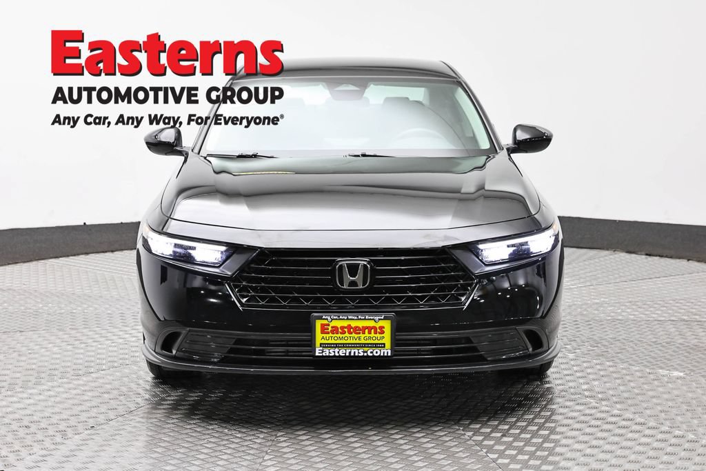 Used 2025 Honda Accord LX image 2