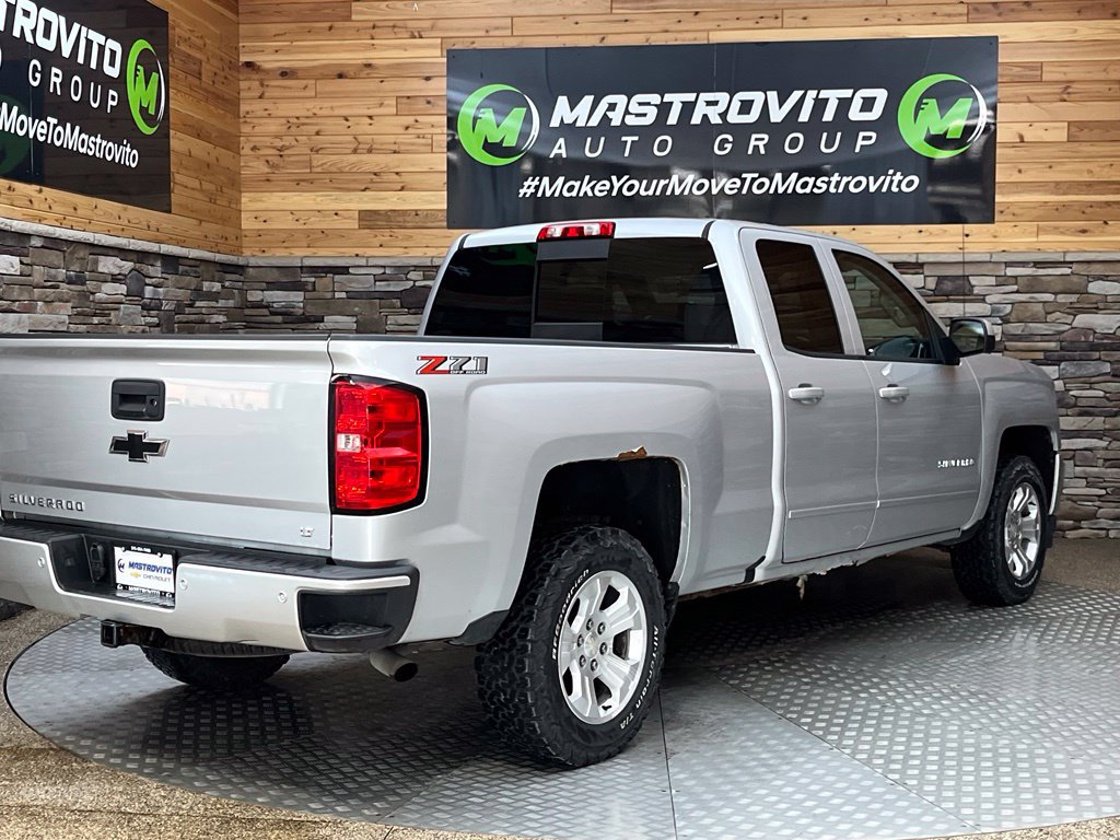 Used 2018 Chevrolet Silverado 1500 LT w/ All Star Edition AWD/4WD image 24
