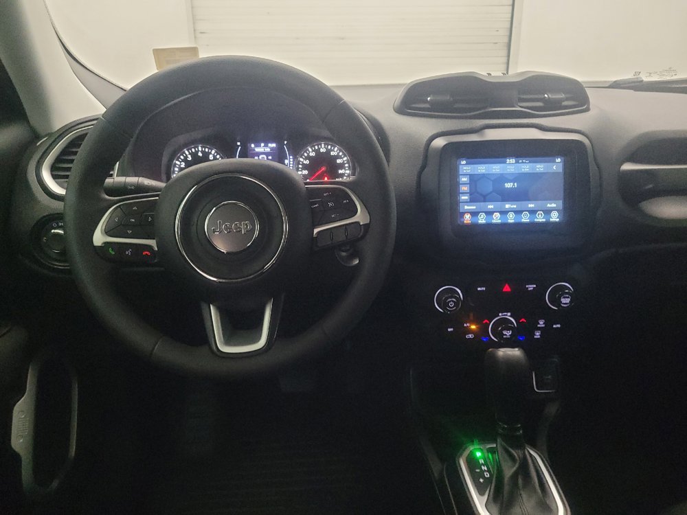Used 2020 Jeep Renegade Sport FWD image 22