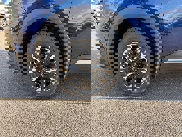 New 2026 Nissan Kicks SV w/ SV Premium Package image 9