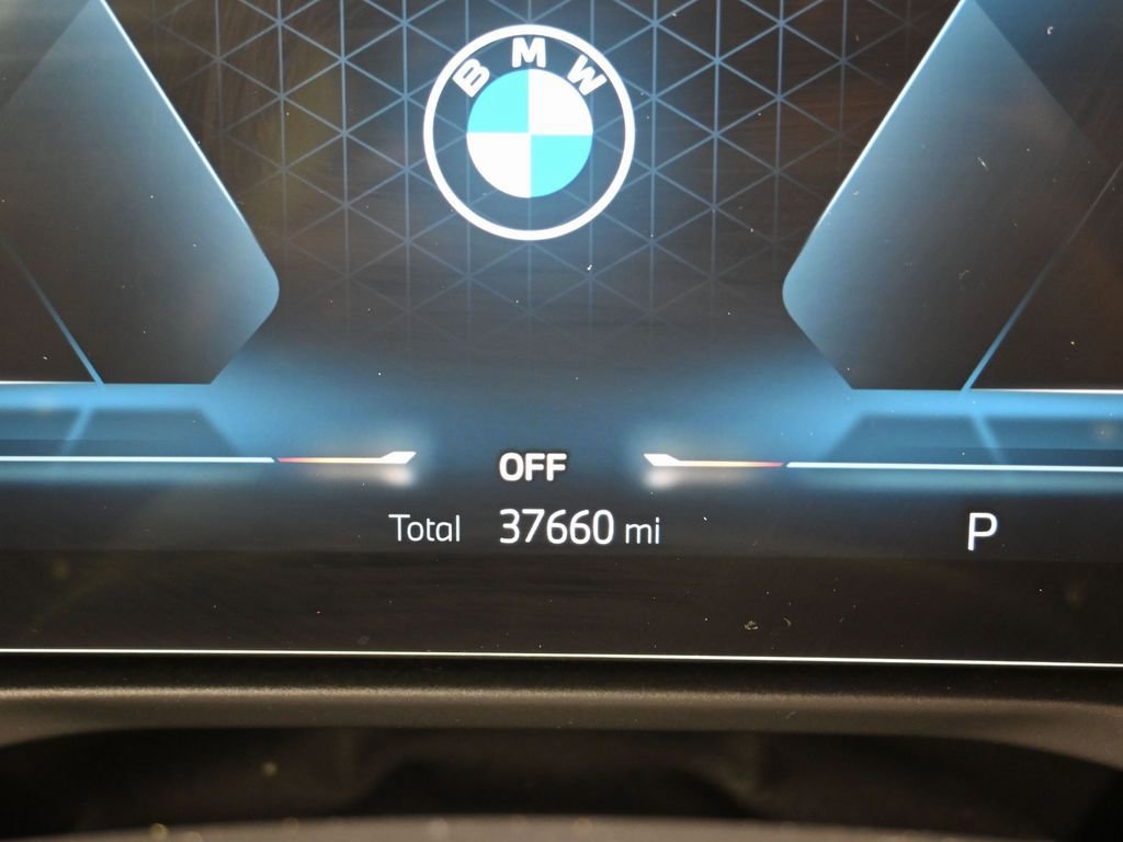 Used 2024 BMW 330i xDrive Sedan w/ Convenience Package image 22