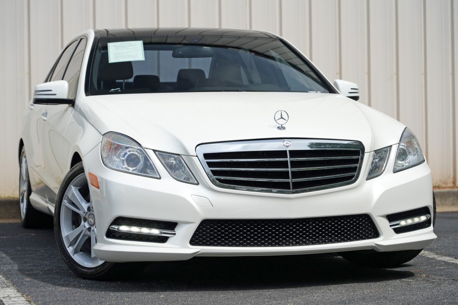 Used 2013 Mercedes-Benz E 350 Sedan image 2