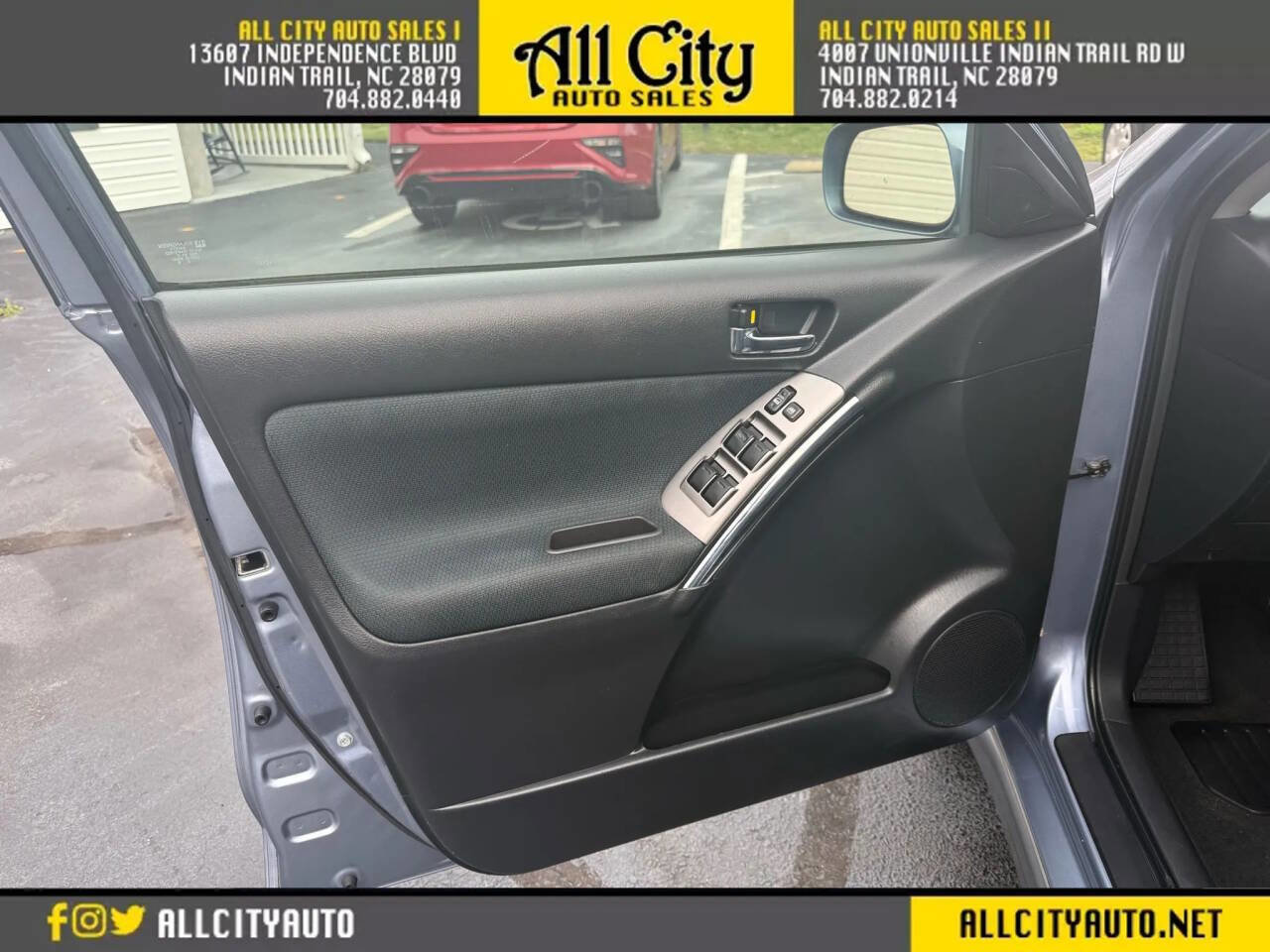 Used 2008 Toyota Matrix XR FWD image 12