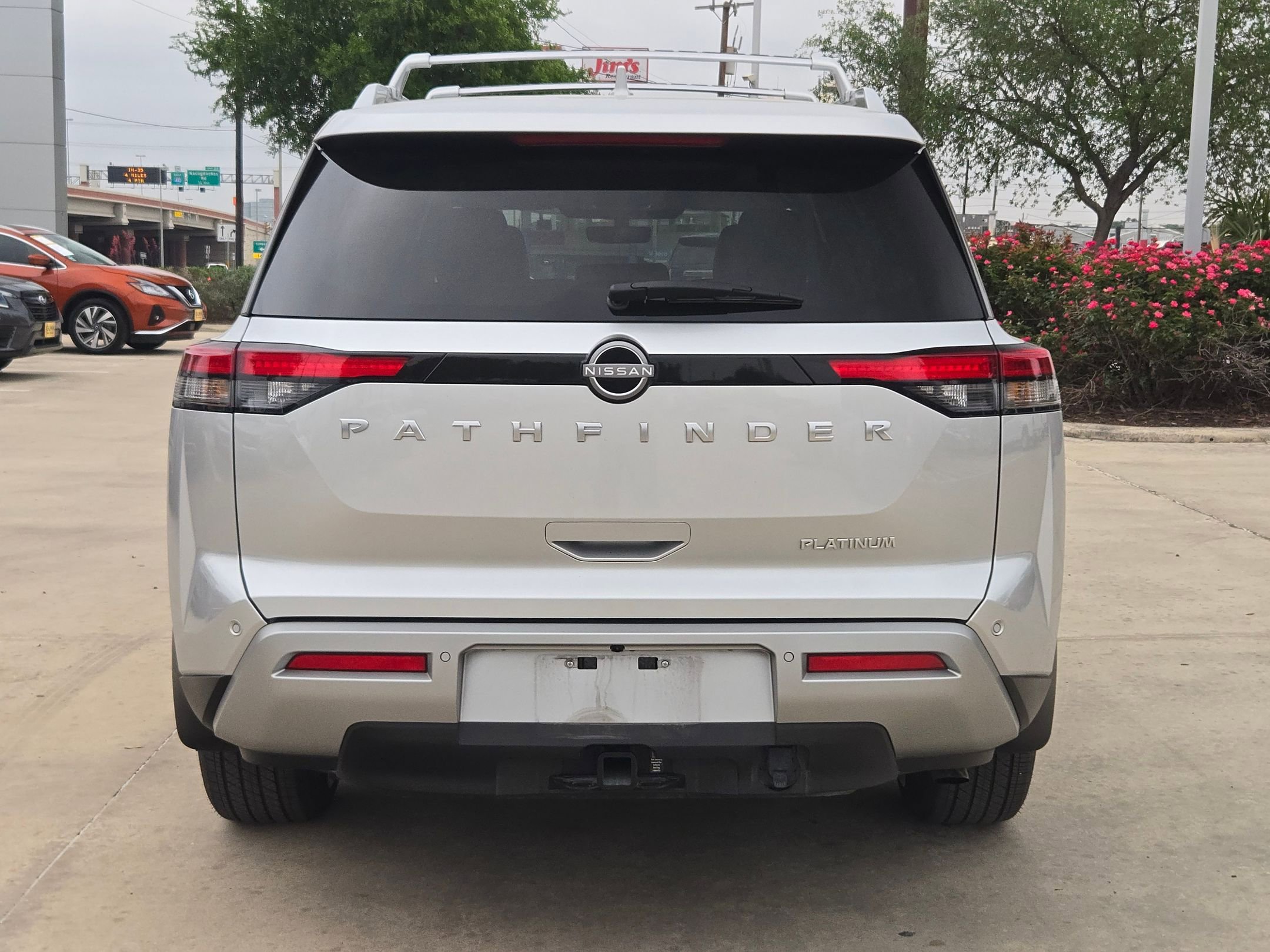 Certified 2025 Nissan Pathfinder Platinum w/ Cargo Package image 4