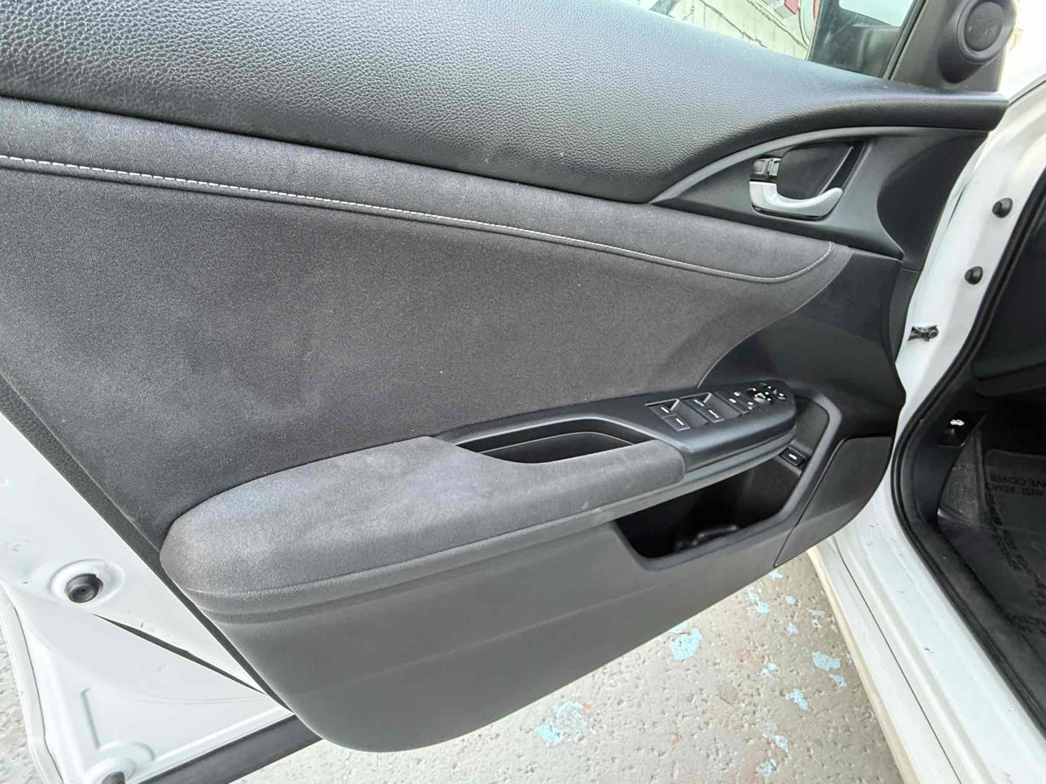 Used 2021 Honda Insight EX image 59