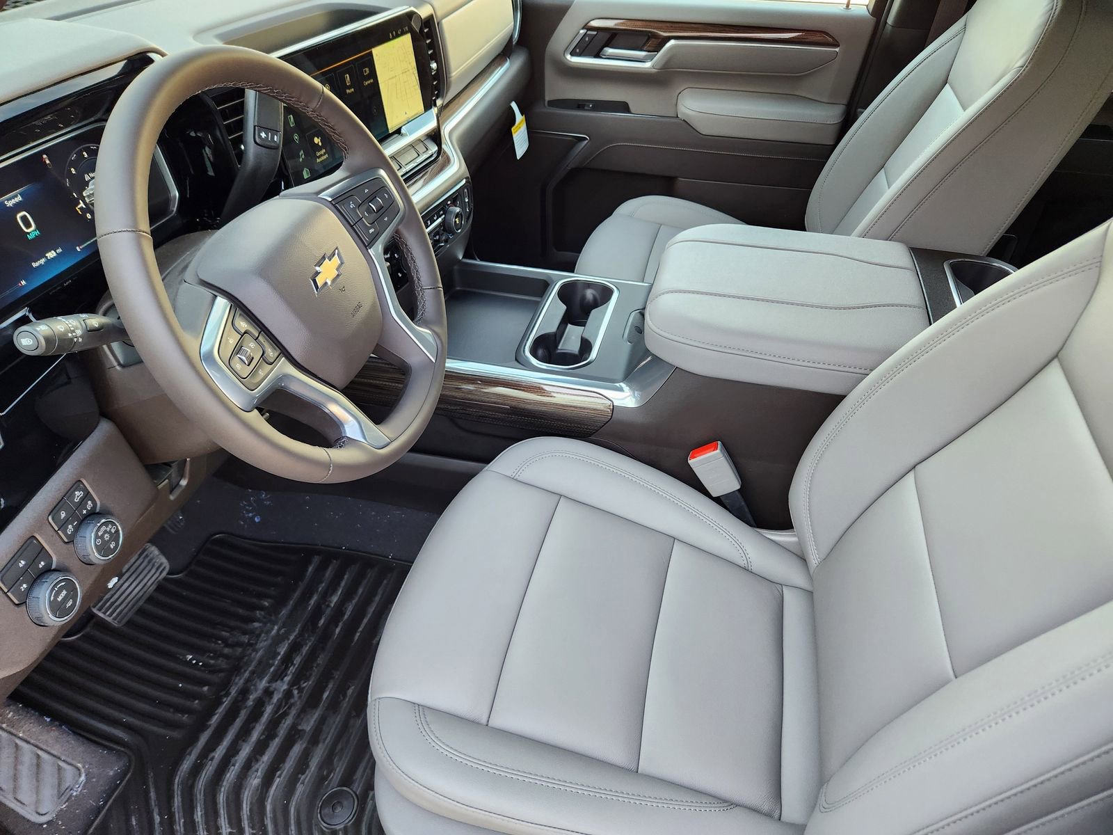 New 2026 Chevrolet Silverado 2500 LT w/ Z71 Chrome Sport Edition image 13