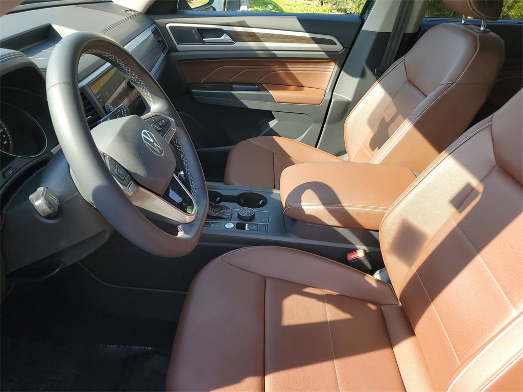 Used 2021 Volkswagen Atlas SE w/ Towing Package image 22